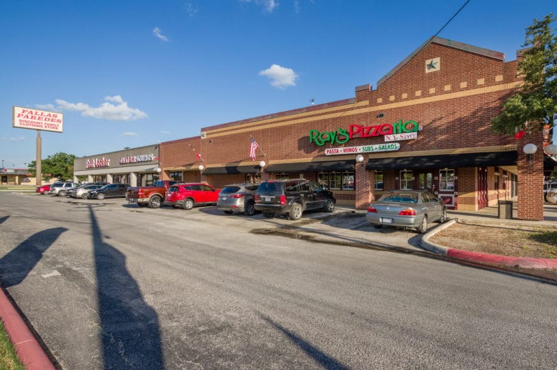 Walzem Plaza Shopping Center Gallery Image