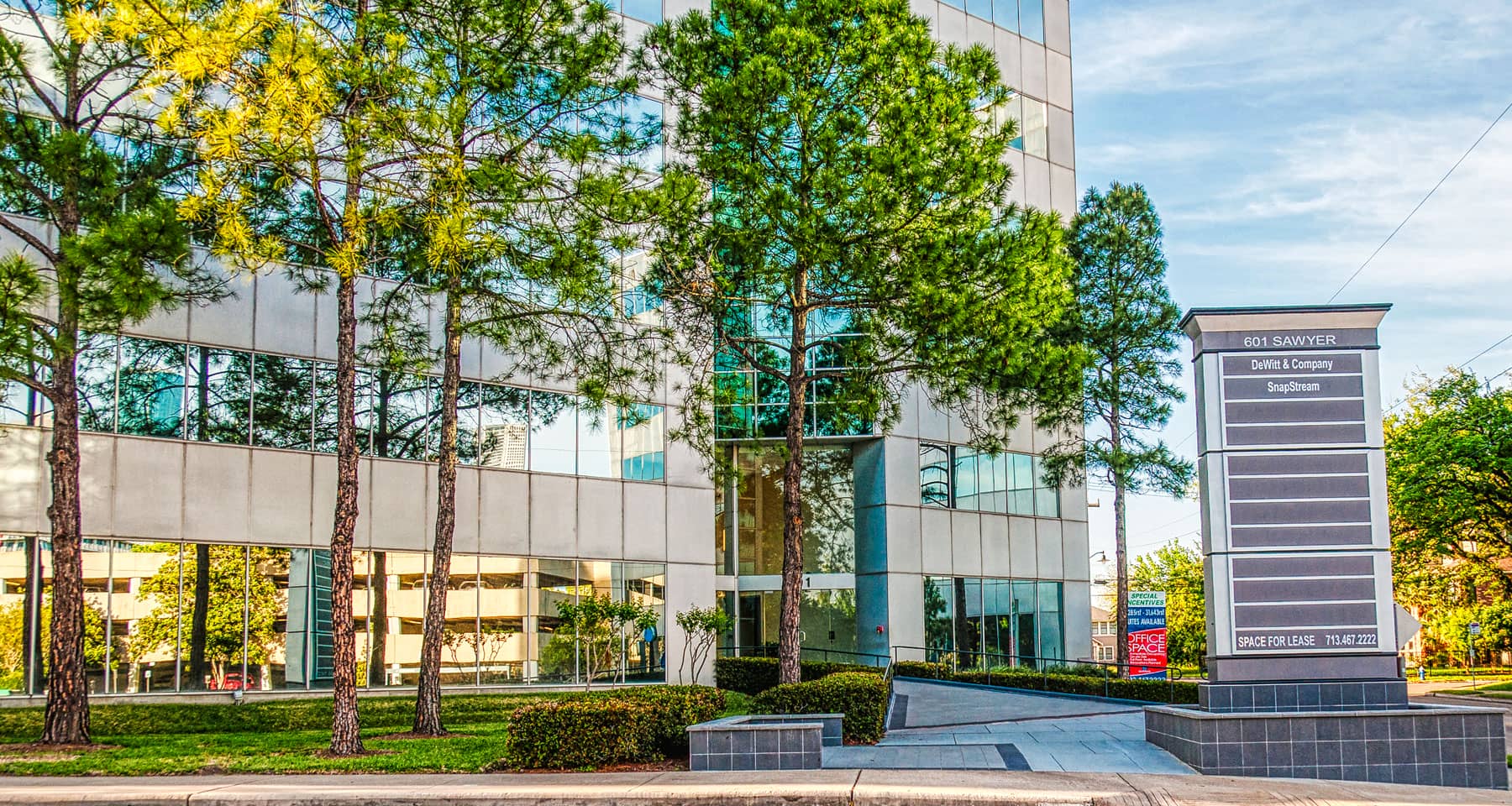 601 Sawyer Office Leasing Houston, Texas Hartman