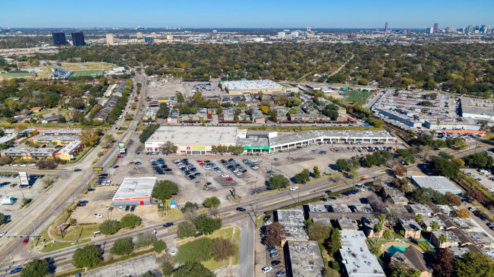 Fondren Road Plaza Shopping Center Gallery Image