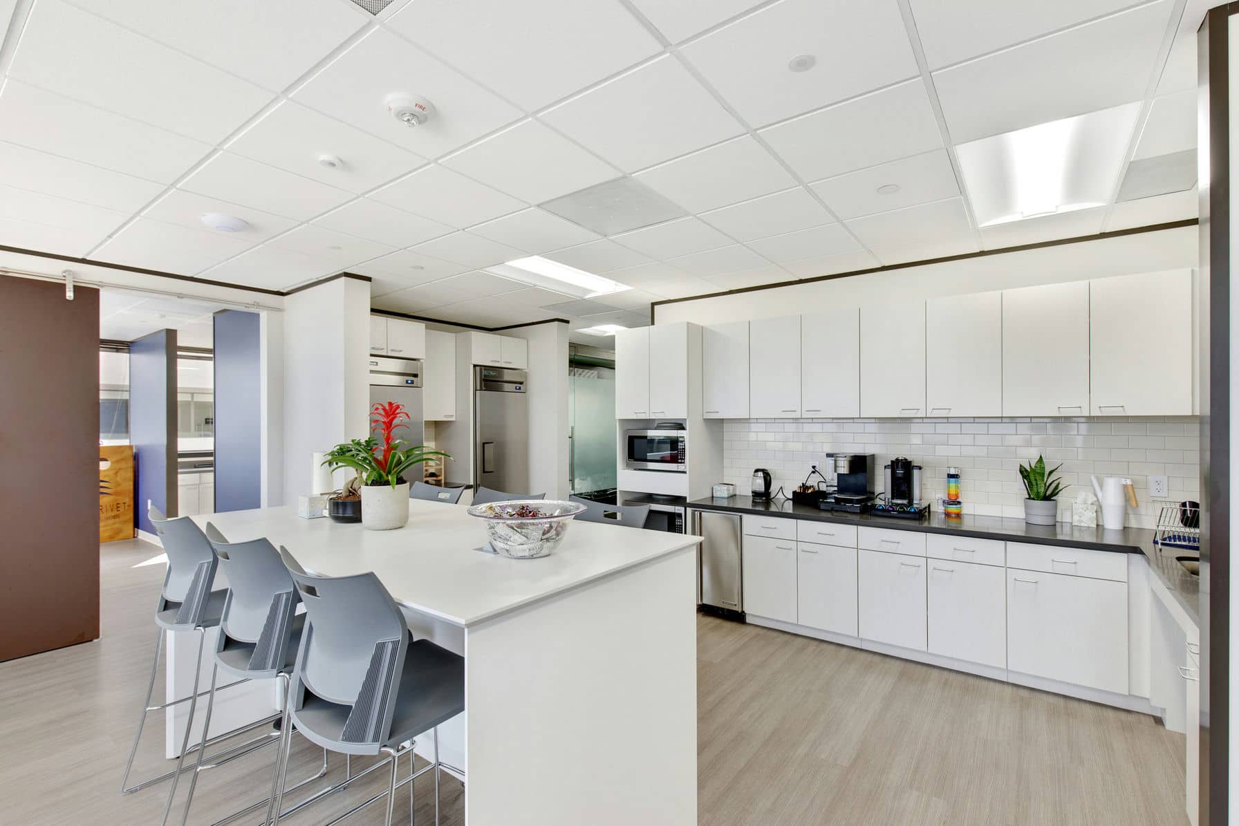 Energy Plaza 1 & 2 amenities (1) office space amenities