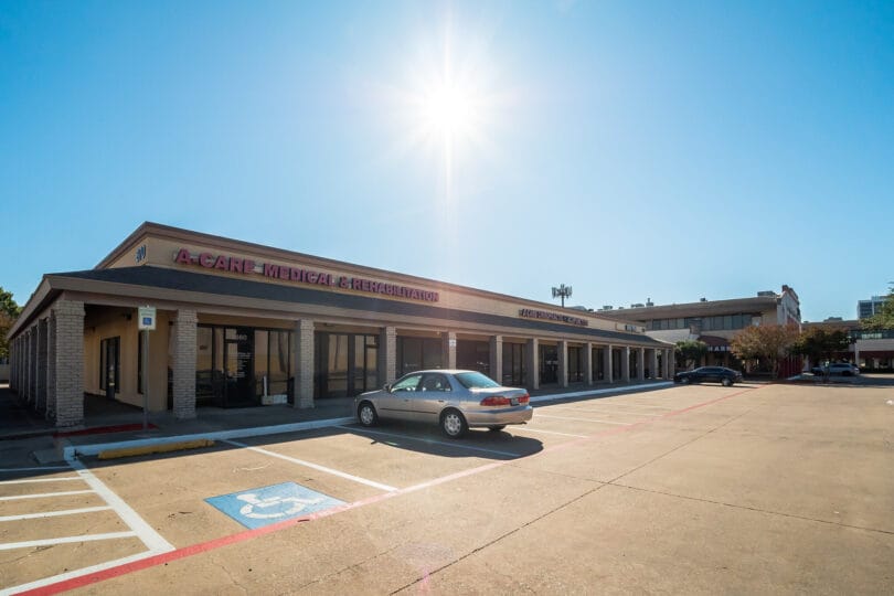 Promenade North Shopping Center Gallery Image