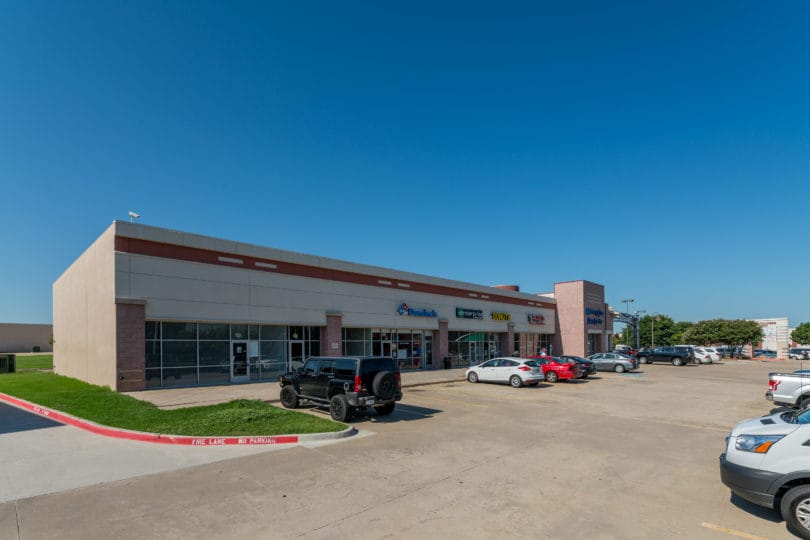 Prestonwood Park Shopping Center Gallery Image