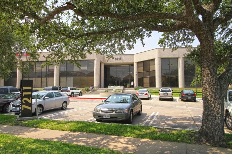 Regency Square Gallery Image